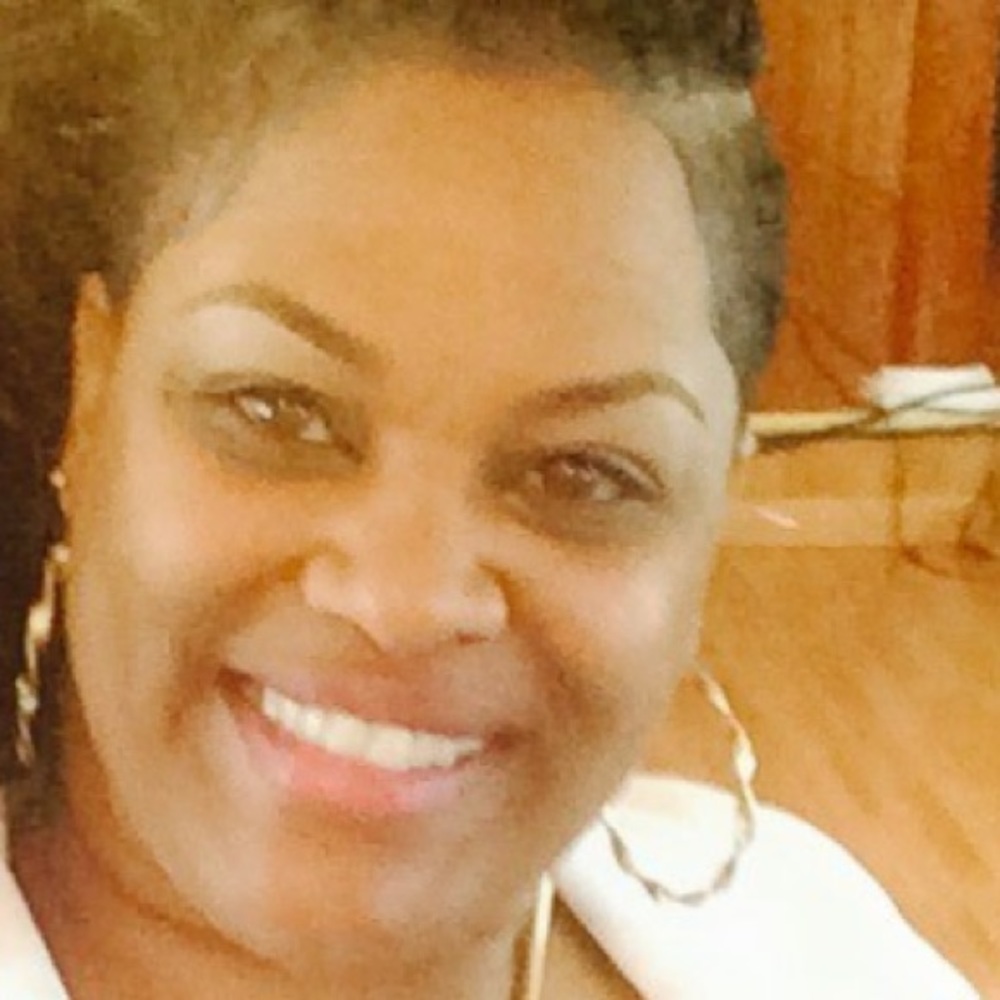 Meet your Posher, Linda